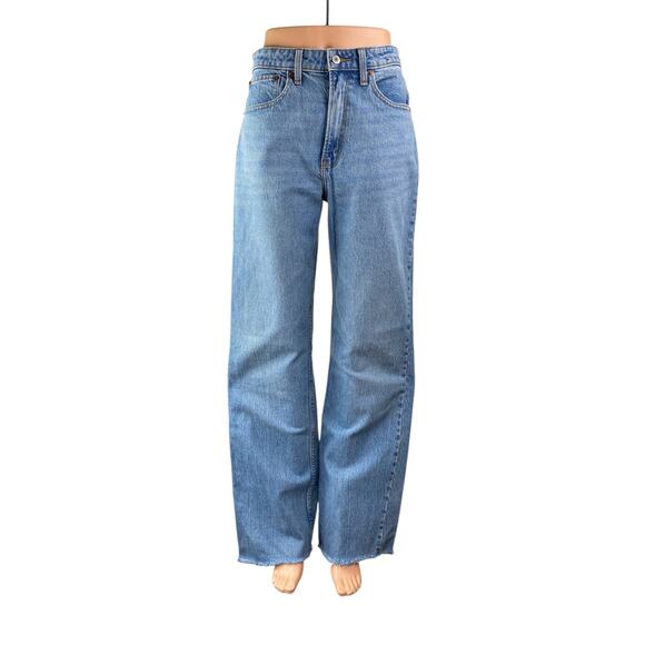 Abercrombie & Fitch The 90s Relaxed Blue High Rise Wide Leg Denim Jeans Pants 26 - Picture 1 of 4